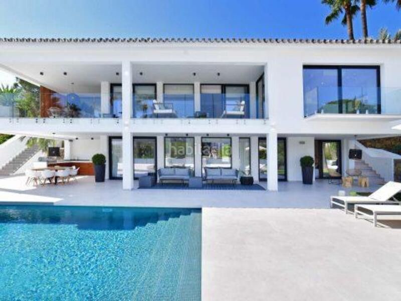 Foto 40bf5c8b-abde-488a-a4ba-bf395cc2d1d2. Location maison avec parking piscine dans Las Brisas Marbella