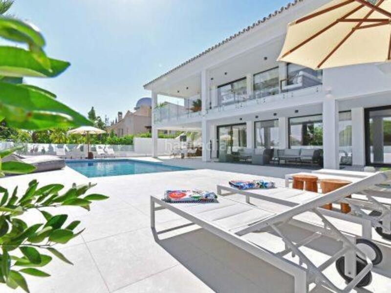 Foto 60503ef2-8159-4715-b546-44c30ed3c662. Location maison avec parking piscine dans Las Brisas Marbella
