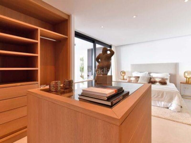 Foto eb4b61ac-c221-4441-8153-363d30c989d6. Location maison avec parking piscine dans Las Brisas Marbella
