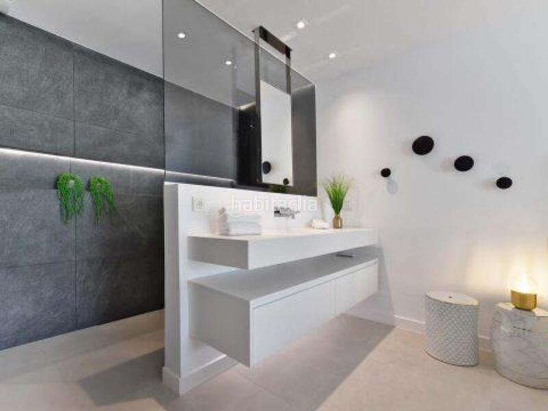 Foto 9d3fccc1-211d-4b3c-be0e-706561927466. Rent house in calle alhambra 1 in Las Brisas Marbella