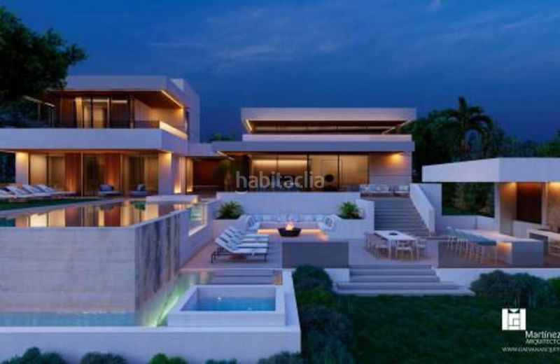 Foto 736af8f2-cb90-46be-9d8f-bc371459c438. Casa amb aparcament piscina a Las Brisas Marbella