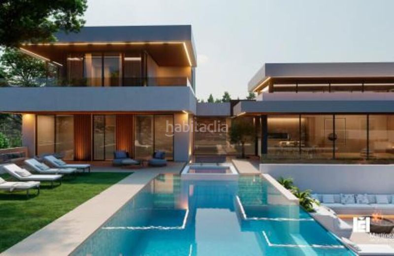 Foto 7a0928b6-d70c-47df-8bd7-db0c1c0bb0c2. Casa amb aparcament piscina a Las Brisas Marbella