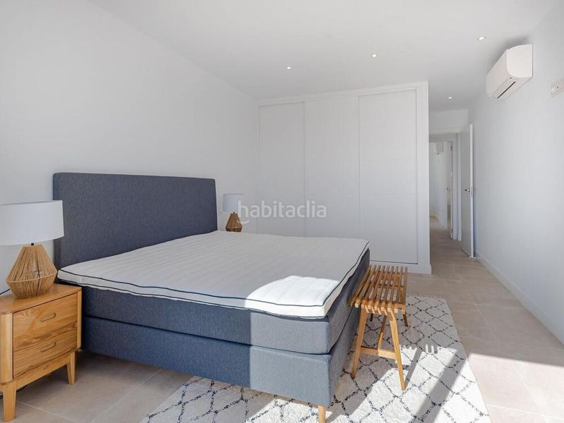 Foto 5fd2552b-3535-4607-94b9-48533c092d68. Casa amb aparcament piscina a la cala Mijas Mijas