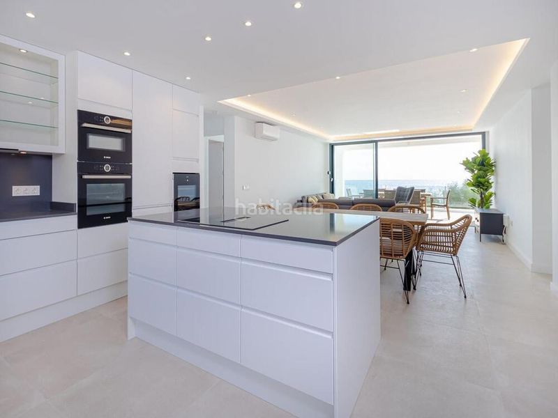 Foto 80f99414-6bd7-48d0-90fd-f3a15a179b36. Casa amb aparcament piscina a la cala Mijas Mijas