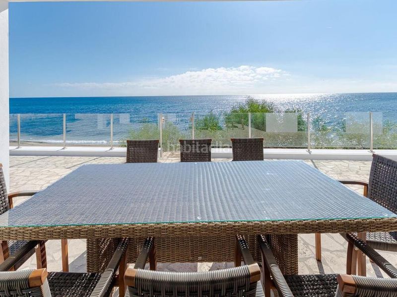 Foto a43704b9-7461-4fe9-b0fd-fa0bc7e3e4ba. Casa amb aparcament piscina a la cala Mijas Mijas