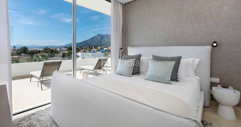 Foto 56bffede-91a1-4d98-a1ef-c2bec5237909. Casa amb aparcament piscina a Río Real Marbella