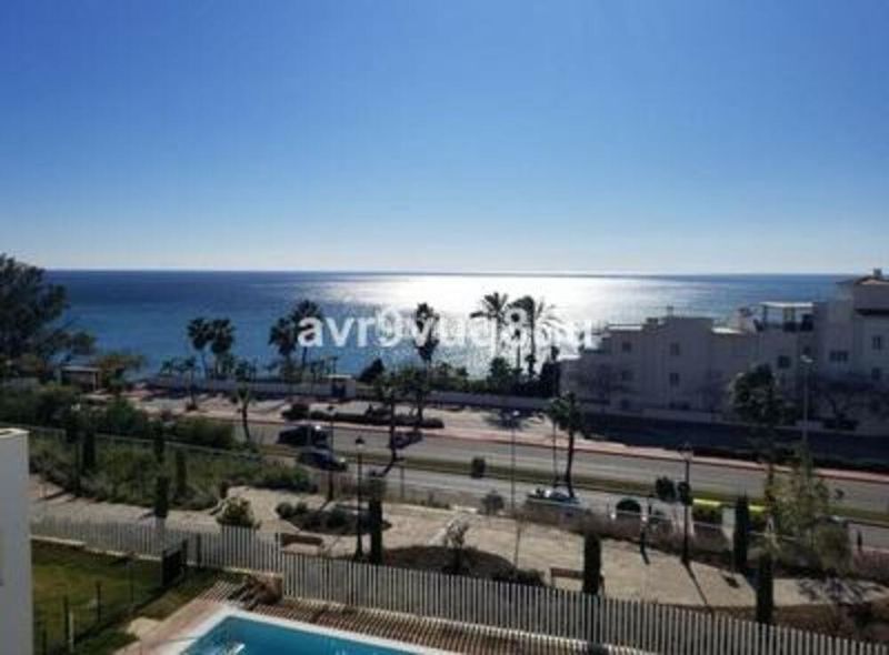 Foto f27386ca-15b6-4597-9f3e-7f0cbc8edf8f. Ático en Solymar Benalmádena