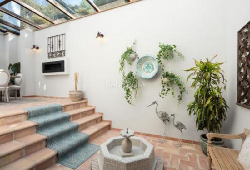 Foto 449181f1-5705-49b7-9b7d-bddca6cf6b4f. Casa amb aparcament piscina a El Madroñal Benahavís