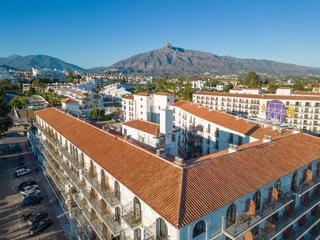 Pis a N/a. Piso en puerto banus