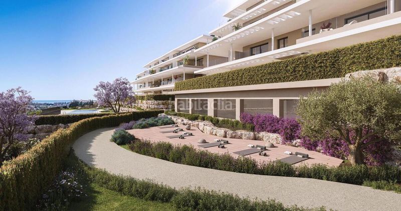 Foto 4ad6fdeb-aca2-4079-b063-d167257aa5ce. Appartement avec parking piscine dans La Concha - Resina Golf Estepona