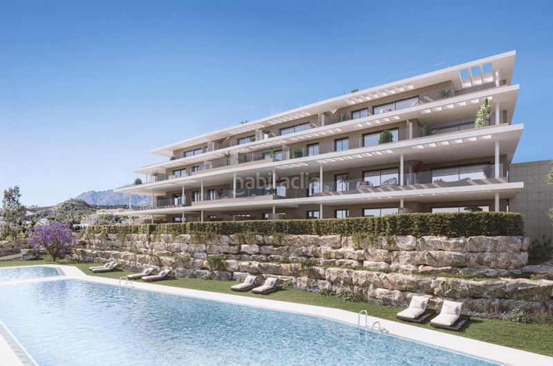 Foto ca587274-cdb3-4106-88f2-58eb58ab490c. Appartement avec parking piscine dans La Concha - Resina Golf Estepona