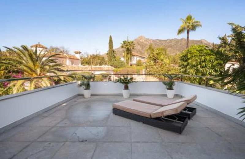 Foto 27a44967-87e3-4c94-ad10-6afbe4d0804b. Casa amb aparcament piscina a Sierra Blanca Marbella
