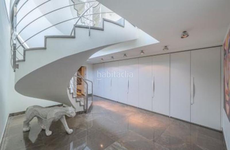 Foto e9ee62cf-20e5-4672-a01f-0f476985f377. Casa amb aparcament piscina a Sierra Blanca Marbella