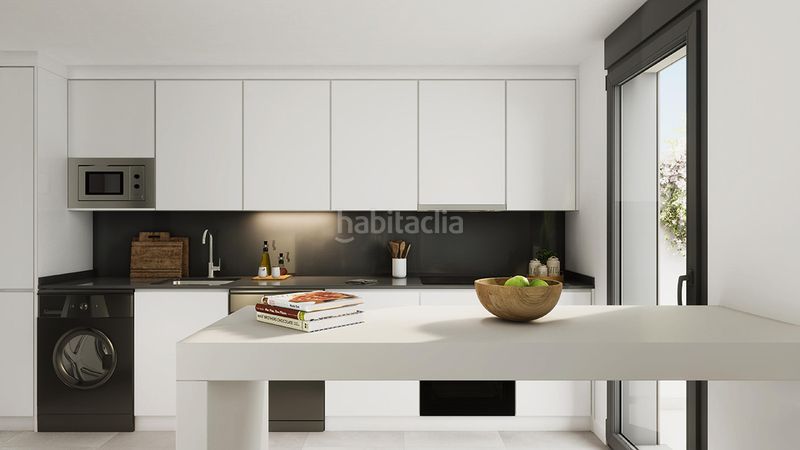 Foto a83b629d-5d85-43fc-8302-daf5a699b1a6. Apartament amb aparcament piscina a Guadalobón Estepona