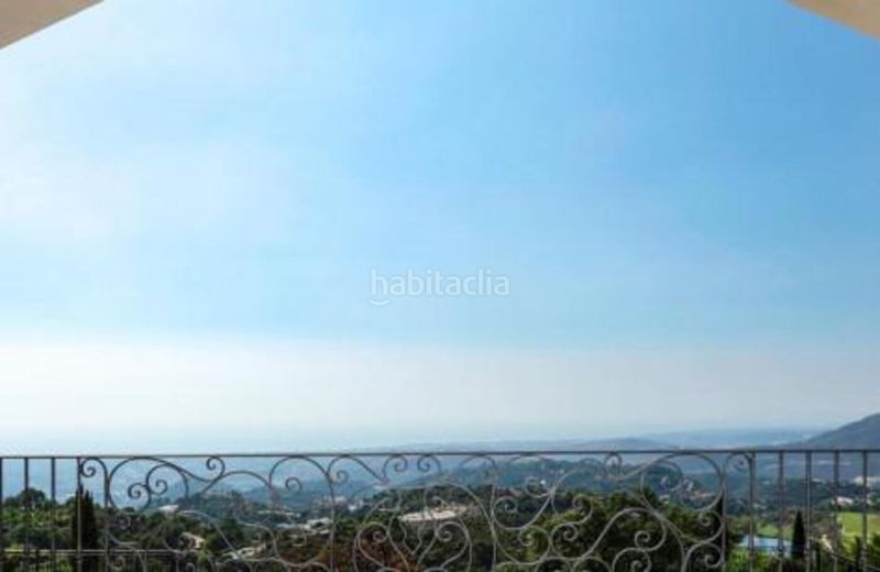 Foto ab49b01a-25b5-432e-a18d-ac450c235b25. Casa amb aparcament piscina a La Zagaleta Benahavís