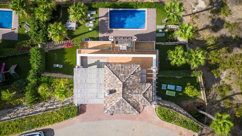 Foto fb1d59de-77a6-4516-bf38-0014a89a65ea. Casa in n/a in Benahavís pueblo Benahavís