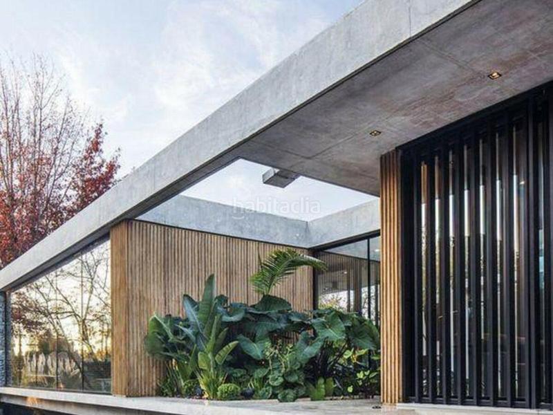 Foto 872aeefc-b1f9-4f8c-9f6b-7dd1cf80da1e. Haus in n/a in lomas de Marbella club Marbella