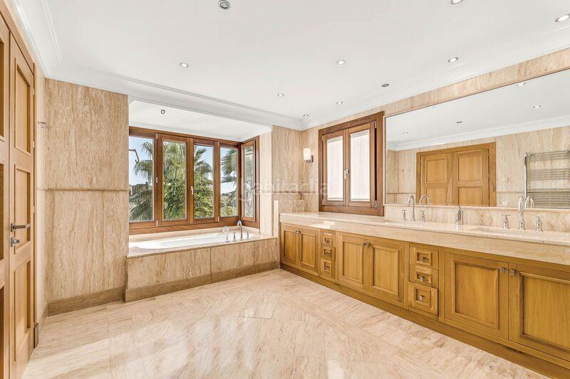 Foto 0d5a6f6a-ea8f-4502-86b8-4aff174784bf. Casa villa El Paraíso en El Paraíso Benahavís