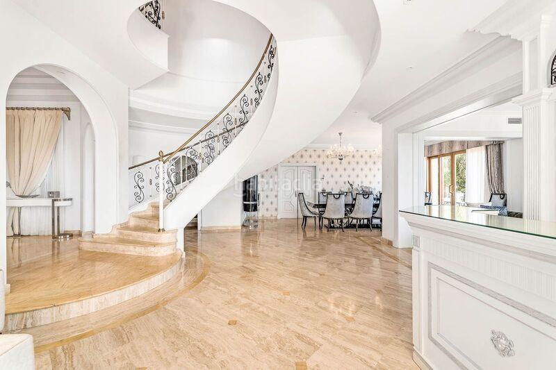 Foto 6ce76da1-966d-40be-9f5e-3fc45a848b83. Casa villa El Paraíso en El Paraíso Benahavís