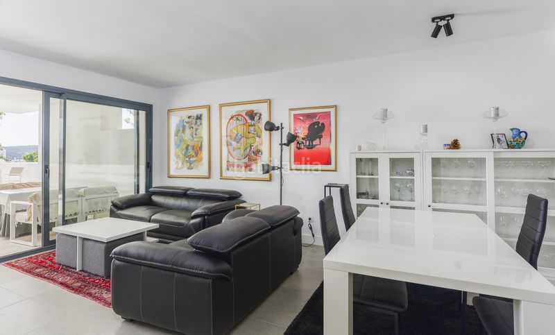 Foto 4d06a5d3-c15e-495f-b8e0-d09614de9223. Apartament amb aparcament piscina a Alcorrín Manilva