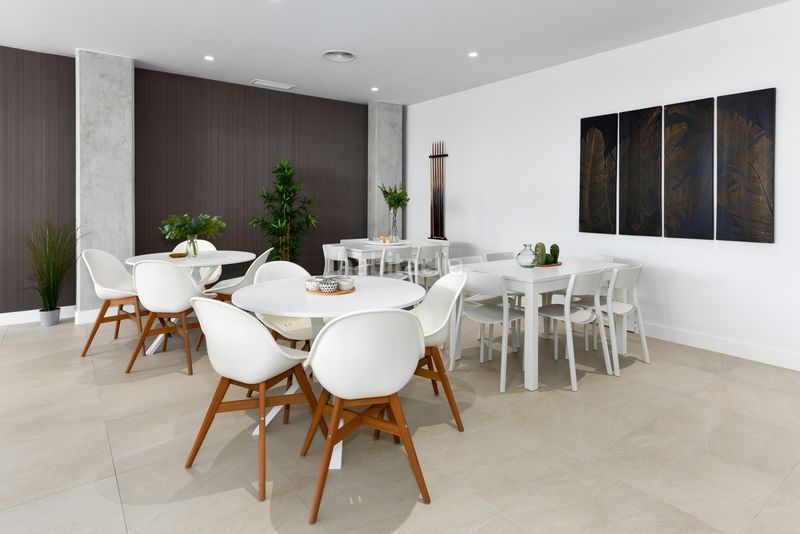 Foto 59cb9dde-0637-4ee3-b27e-df73f7661bf1. Apartament amb aparcament piscina a Alcorrín Manilva