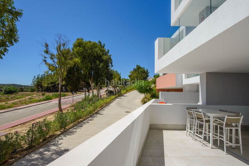 Foto 8910fbe9-6d80-483f-9e8c-677bbe66a5da. Apartament amb aparcament piscina a Alcorrín Manilva