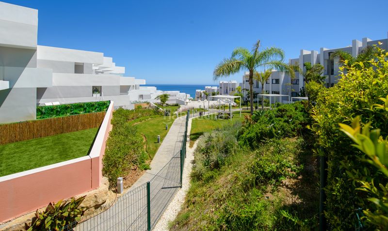 Foto 92fdce4c-0ea8-4db4-b45d-b9918dd7068d. Apartament amb aparcament piscina a Alcorrín Manilva