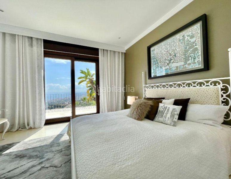 Foto 2e3fd1e0-2e07-459a-af6a-ecf72b8d56c1. Casa amb aparcament piscina a Alto de los Monteros Marbella