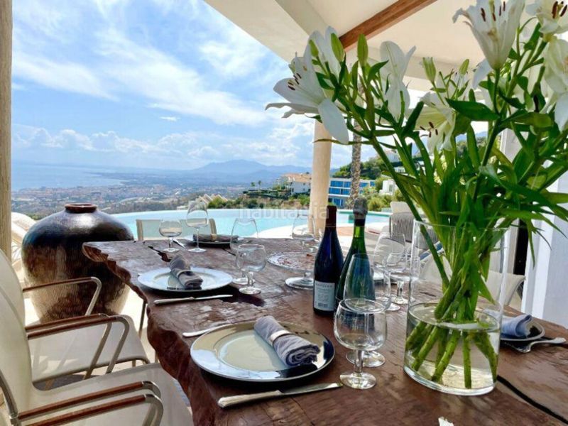 Foto 3b0a247d-8225-4e6f-8c52-5ef22ed4dd72. Casa amb aparcament piscina a Alto de los Monteros Marbella