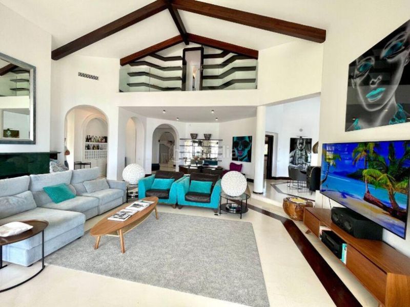 Foto d0b3e4c1-0db3-4313-89d1-db097f846821. Casa amb aparcament piscina a Alto de los Monteros Marbella