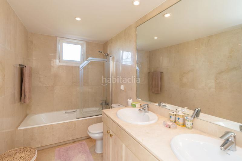 Foto 5c4dca6c-9a7c-4395-8908-616737d89b30. Attico in n/a in El Castillo Manilva