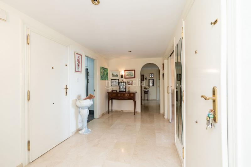 Foto c4e7402a-2015-4d47-ae6c-3fc7a4272c70. Attico in n/a in El Castillo Manilva