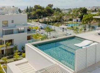 Tríplex a Lomas de Marbella Club. Lujo