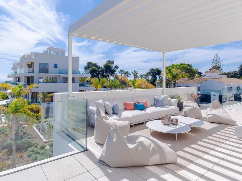 Foto ba0eae7c-076c-4014-af93-d21d00a04711. Tríplex amb aparcament piscina a lomas de Marbella club Marbella