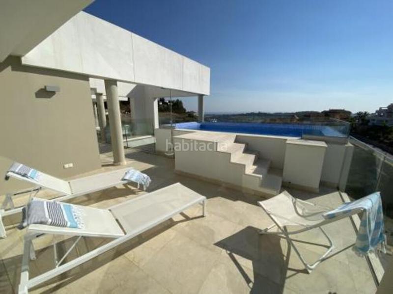 Foto 1feb73fb-c62e-41f4-a441-e6c852ba8f9f. Appartement dans n/a dans Los Naranjos Marbella