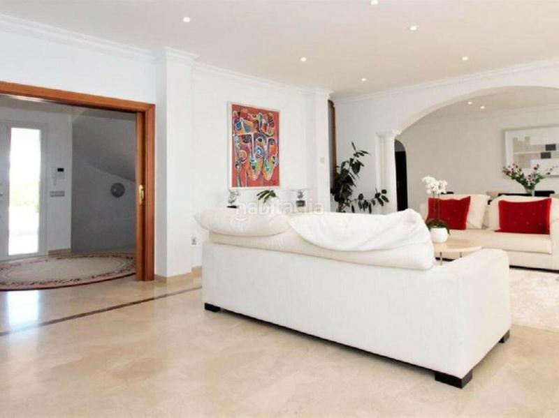 Foto 098dd205-6e9e-45f8-8f2e-027de8112471. Affitto casa in avenida de la gardenia 162 in Paraiso - Barronal Estepona