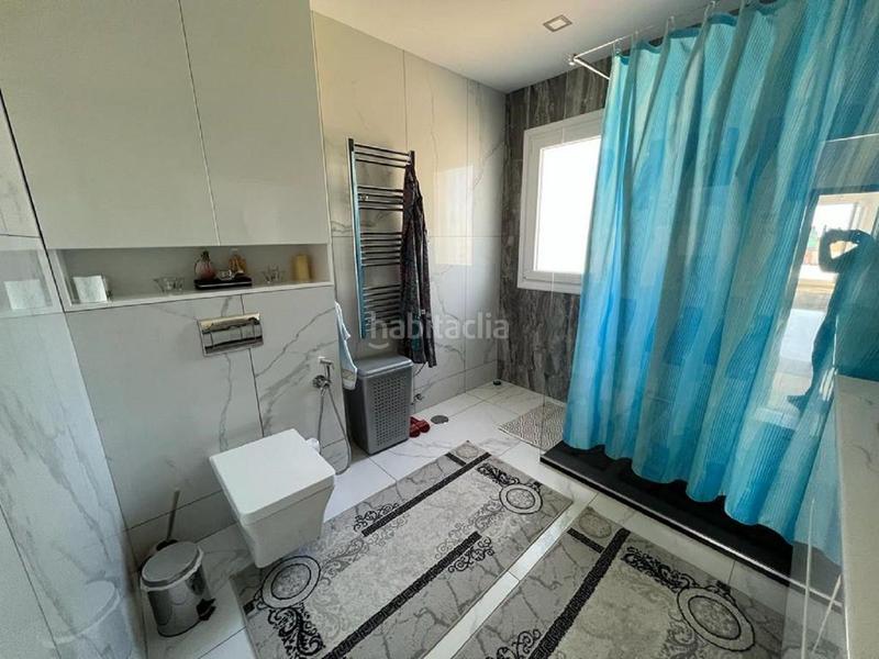 Foto a445d319-f464-4752-aadf-8ab29690c569. Miete haus in avenida de la gardenia 162 in Paraiso - Barronal Estepona