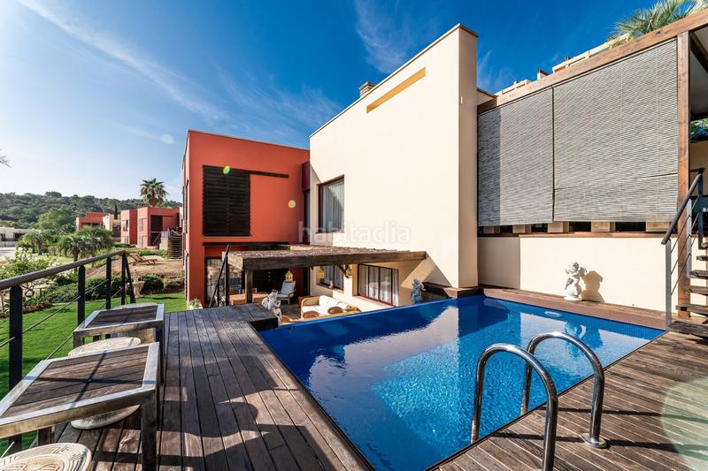 Foto 3a78c4cf-ddae-4f8e-85c5-2b6760d6d600. Casa en orquidea 8 ideal para inversores vendido con arrendatarios confiables en su lugar pagando 2.500 mes puntualmente durante los próximos 3 años en Benahavís