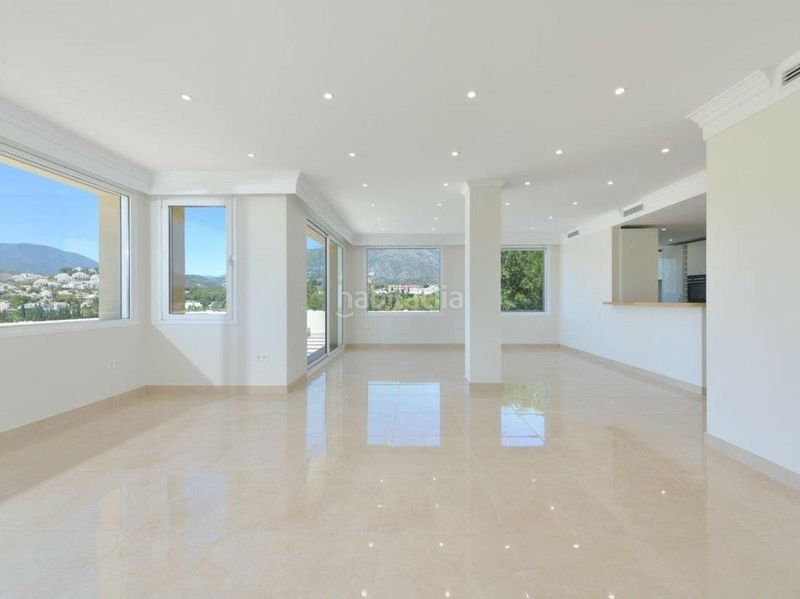 Foto 1a168189-502f-4b38-9185-3f61e9d44ed3. Ático en Las Brisas Marbella