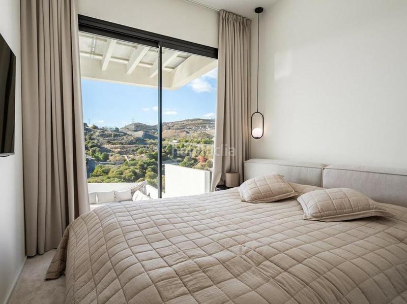 Foto 71d32596-5ae6-4d25-a0d1-5d6a5cb6bd6c. Alquiler casa villa de lujo en la alqueria, benahavis en Benahavís