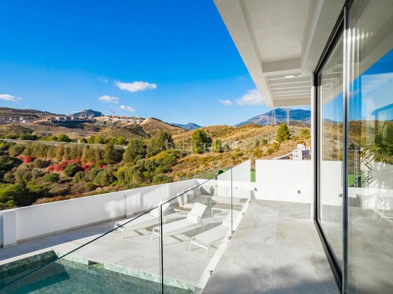 Foto 0fd7f5ba-8291-436a-b1d1-f15e7cb13059. Rent house with parking pool in La Alquería Benahavís