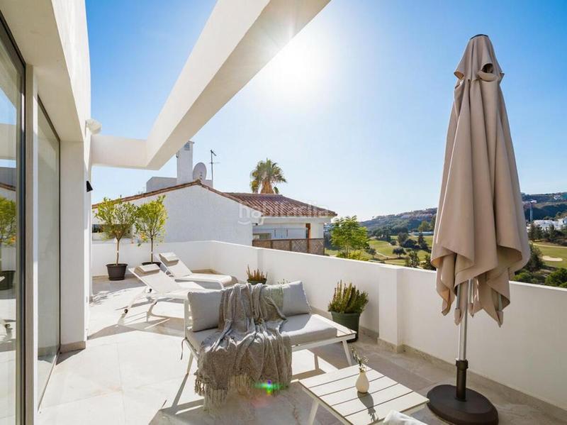 Foto 5a442716-c710-4b76-bb89-179efebf5846. Rent house with parking pool in La Alquería Benahavís