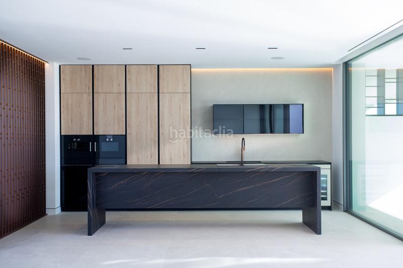 Foto ee14b3ef-b7dd-4afa-b469-a23f1eb8a0a9. Casa in urbanizacion villa parra palomeras 66 in Las Lomas de Río Verde Marbella