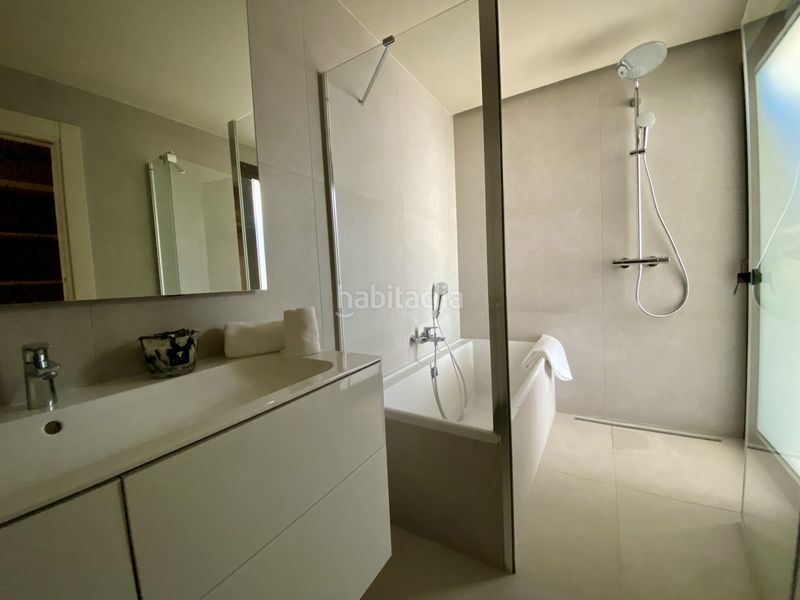 Foto f854e61b-3331-4491-8e31-903db7d1dbb9. Planta baixa amb aparcament piscina a El Velerín Estepona