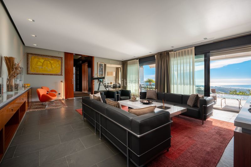 Foto aa1c1525-edb8-4ce1-9a8b-419cfed96825. Casa en Alto de los Monteros Marbella