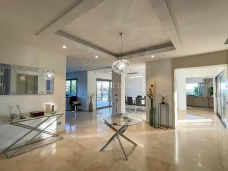 Foto 32f56680-5a7f-46aa-9b2b-a688cf2b8ad4. Alquiler casa en n/a lujo en Paraiso - Barronal Estepona
