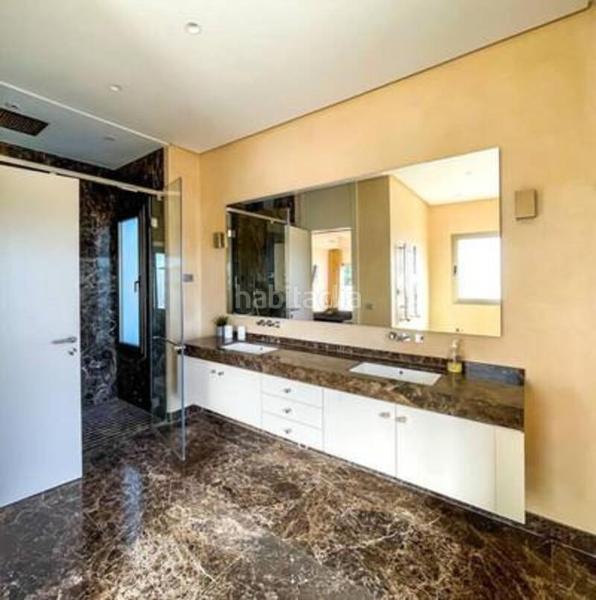 Foto 57cac1d4-f7e9-49f1-85ca-dce8a7c34467. Location maison dans n/a dans Paraiso - Barronal Estepona