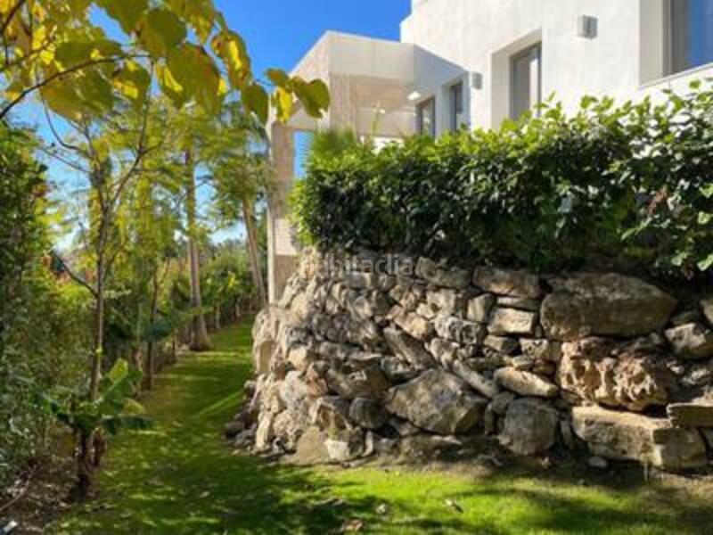 Foto b1b06a6d-fbfb-47a0-92dd-ddd4de878836. Miete haus in n/a in Paraiso - Barronal Estepona