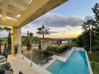 Rent House in N/a. Lujo