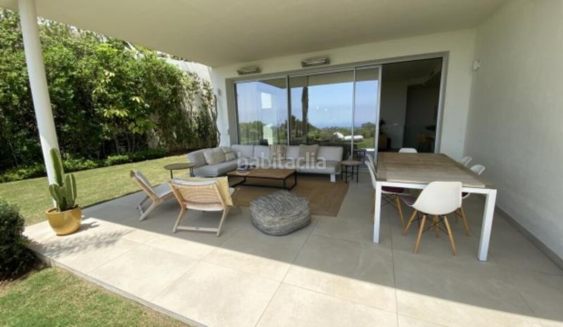 Foto 54e67405-d0bd-4c89-b579-e60c5ad7e412. Apartament amb aparcament piscina a Montemayor - Marbella Club Benahavís